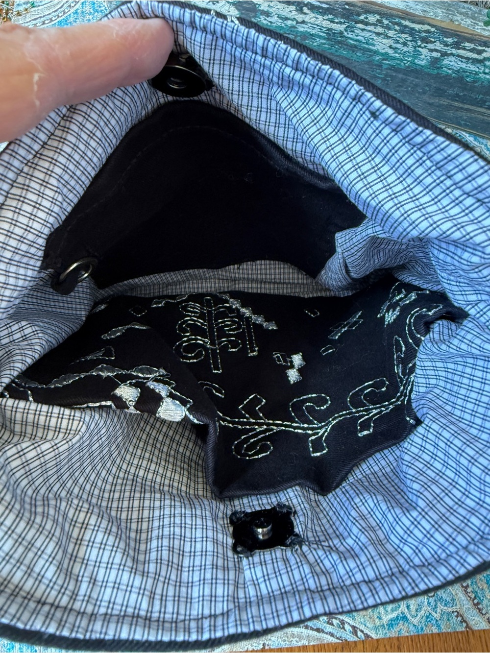 Crossbody Bag Wallet & Makeup Bag 3 Pc Set Handmade Black Silver Embroidered - Picture 7 of 12